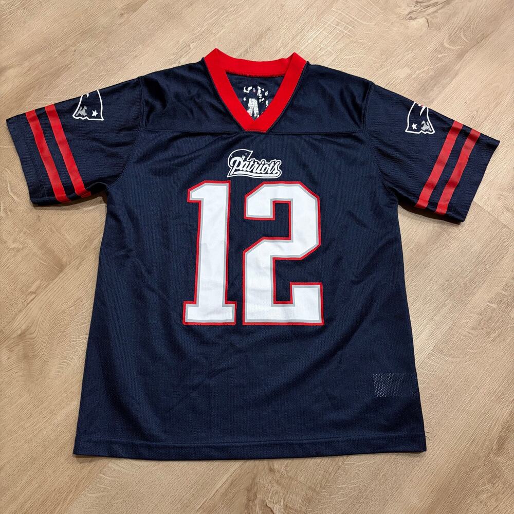 NFL Team Apparel New England Patriots Tom Brady #12 Jersey Youth Boys Large L